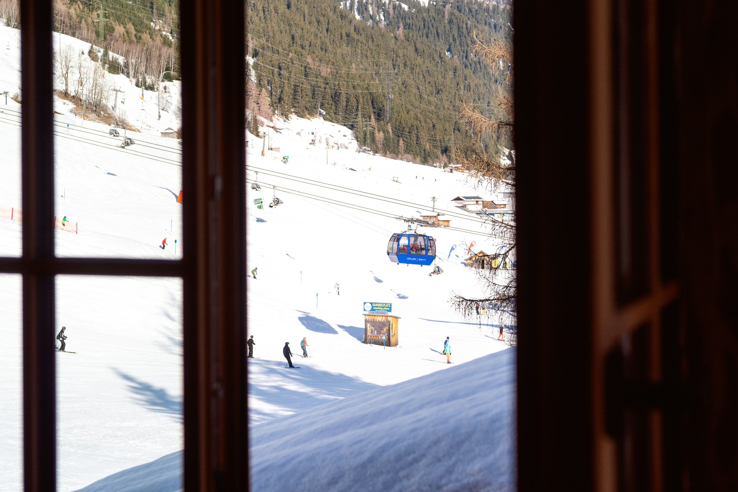 Inside Marmotta Culm — luxury ski-in/ski-out chalet in St. Anton am Arlberg — 18