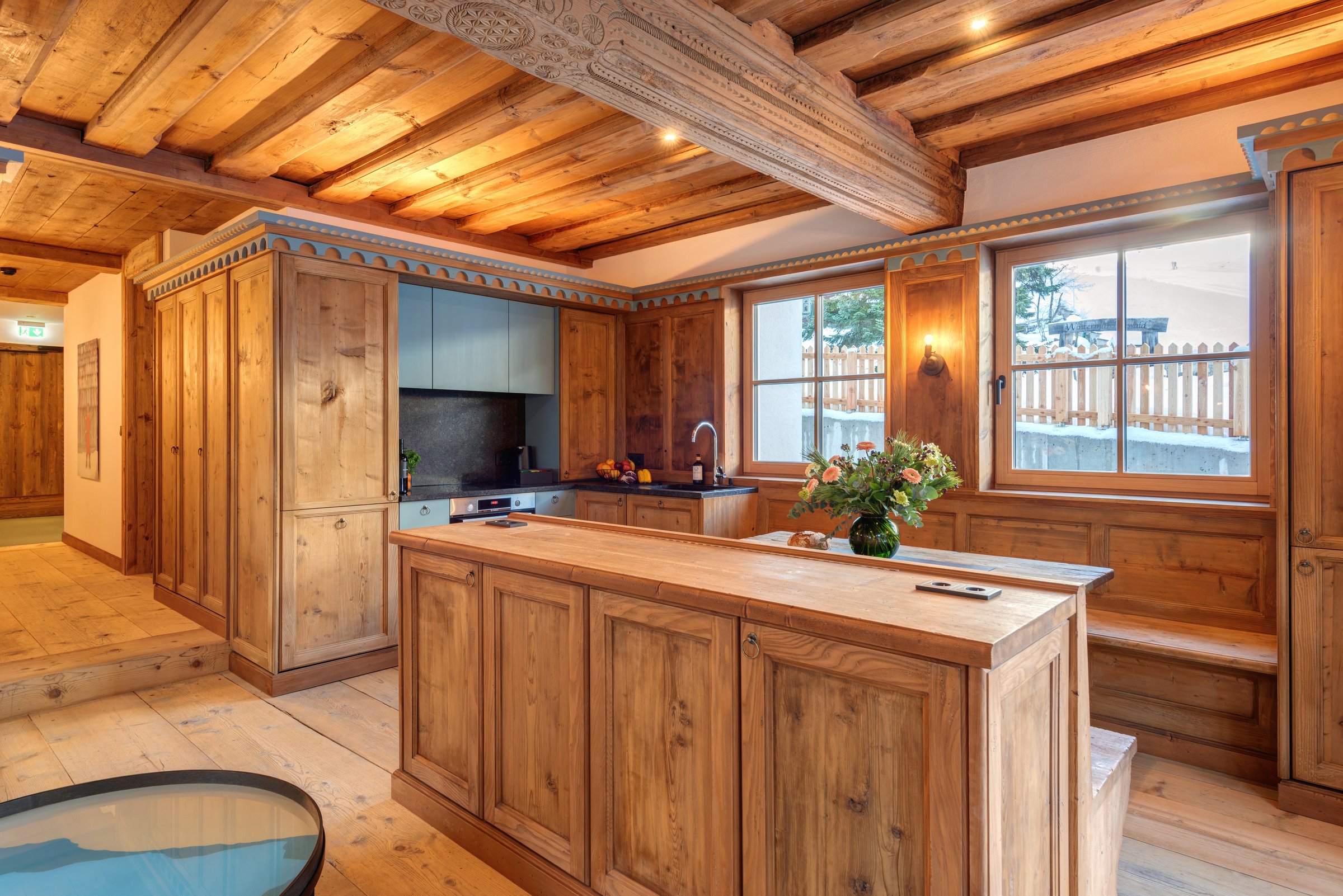 Gallery — luxury ski-in/ski-out chalet in St. Anton am Arlberg — 3
