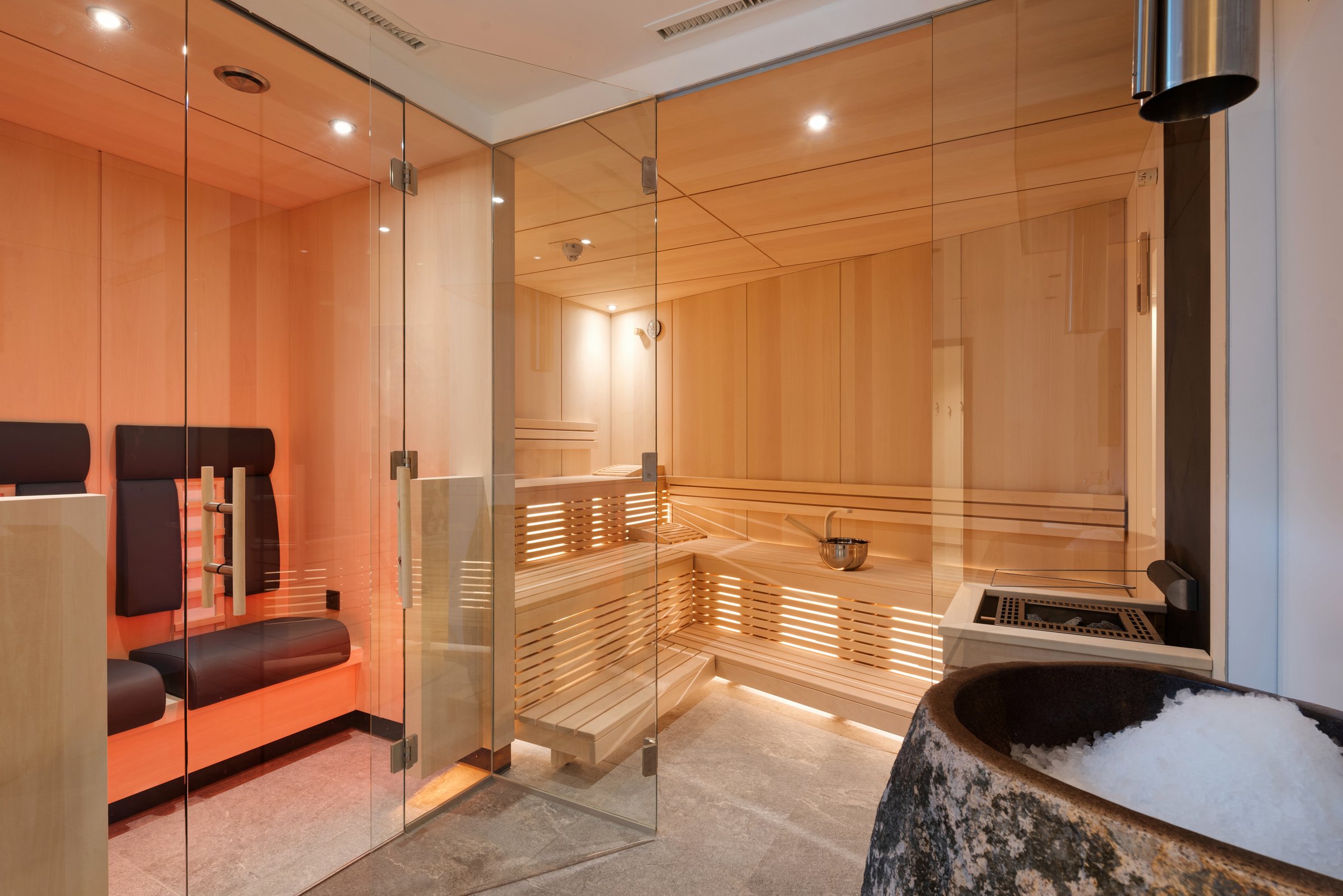 Inside Marmotta Culm — luxury ski-in/ski-out chalet in St. Anton am Arlberg — 21