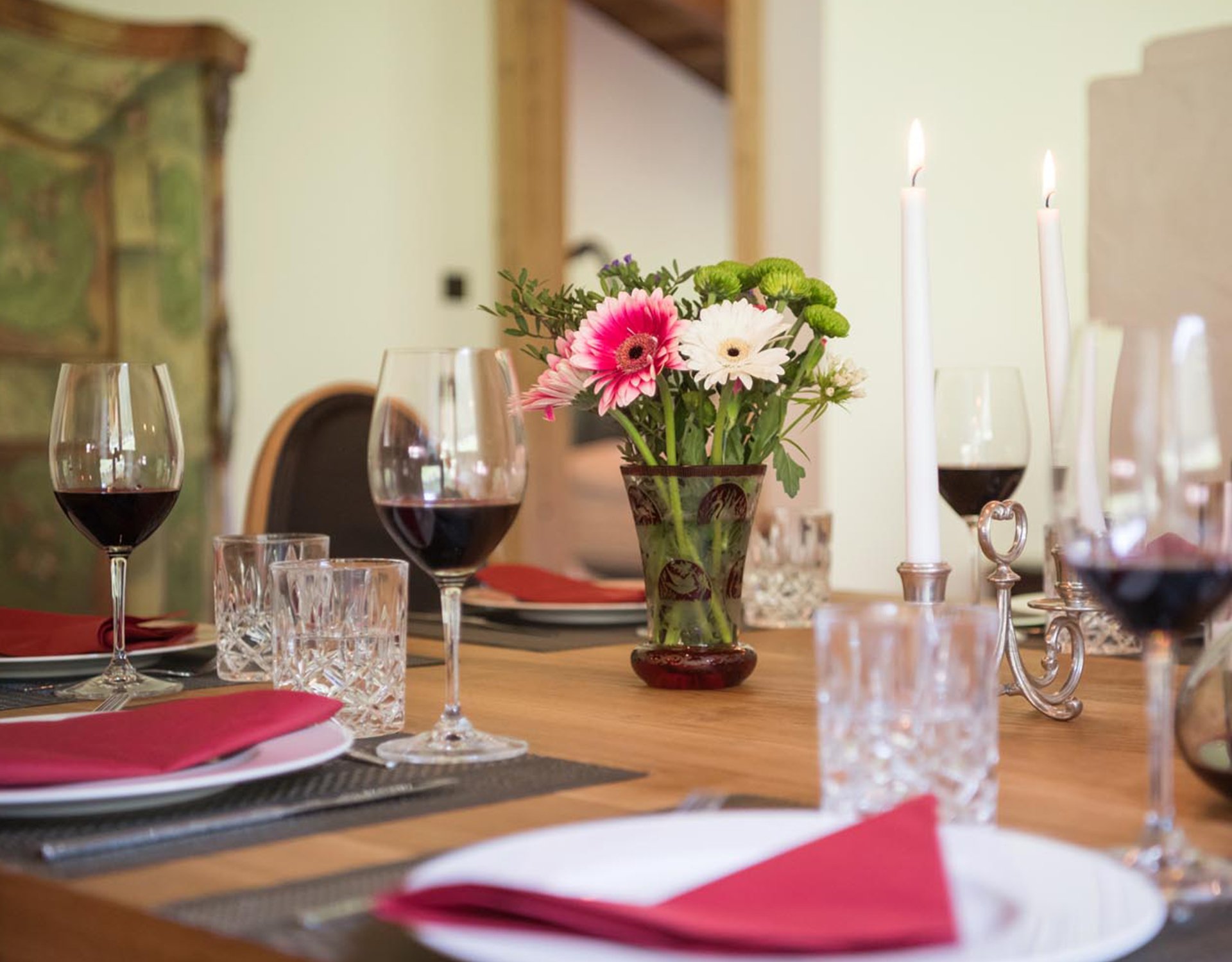 Gallery — luxury ski-in/ski-out chalet in St. Anton am Arlberg — 4